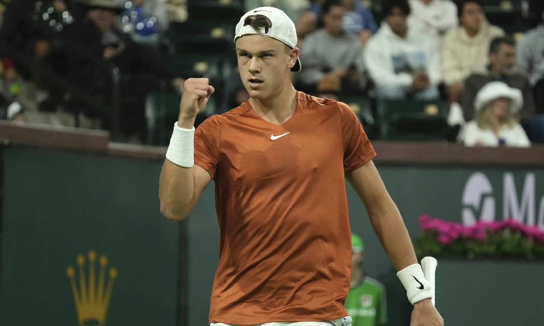 压力下更趋 压力下更趋