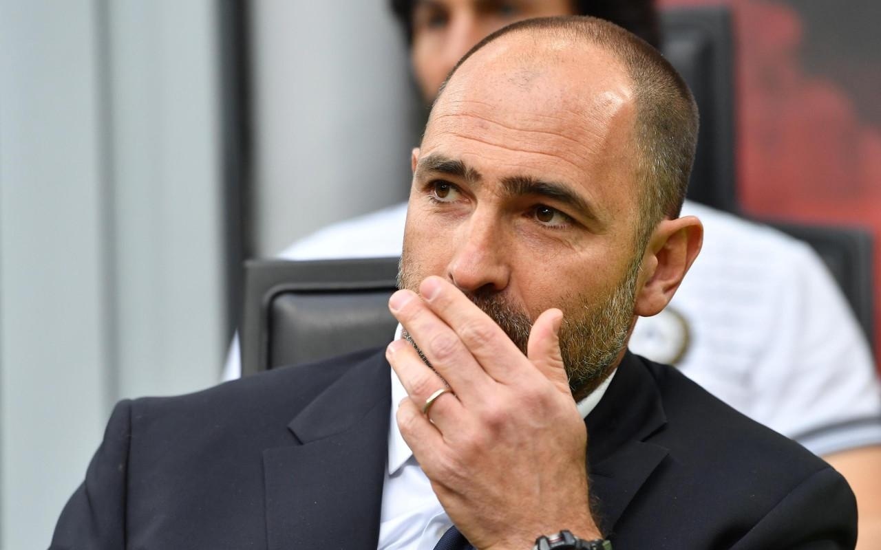 年首次代表 年首次代表